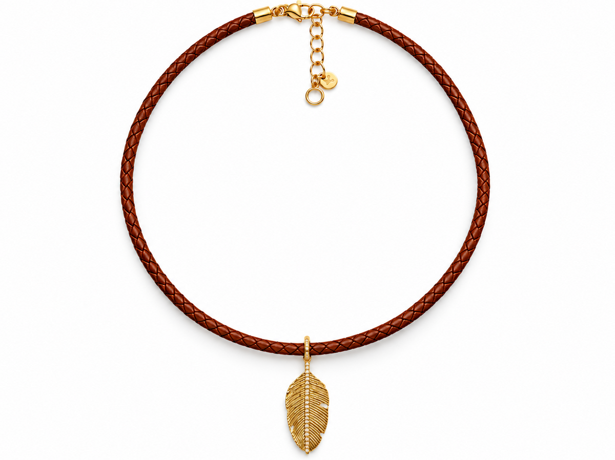 Nisi Feather Leather Necklace
