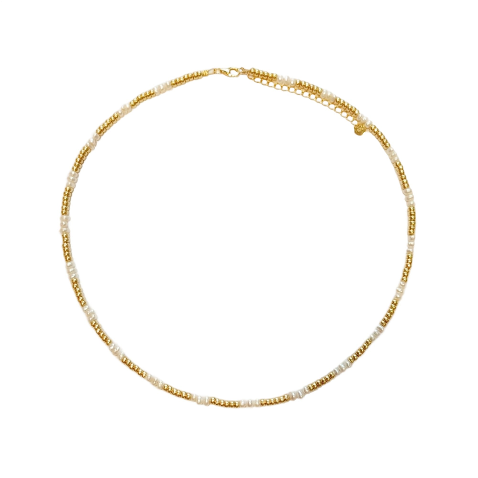 Gold And Pearls Necklace